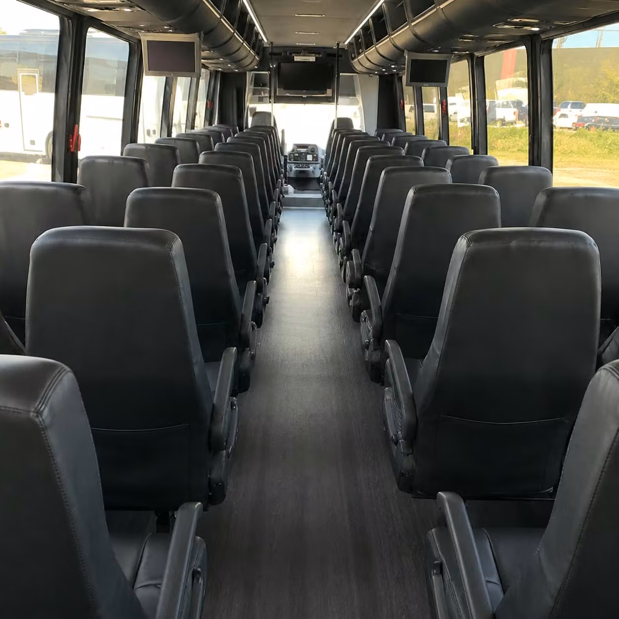 fort collins 28 passenger minibus rental