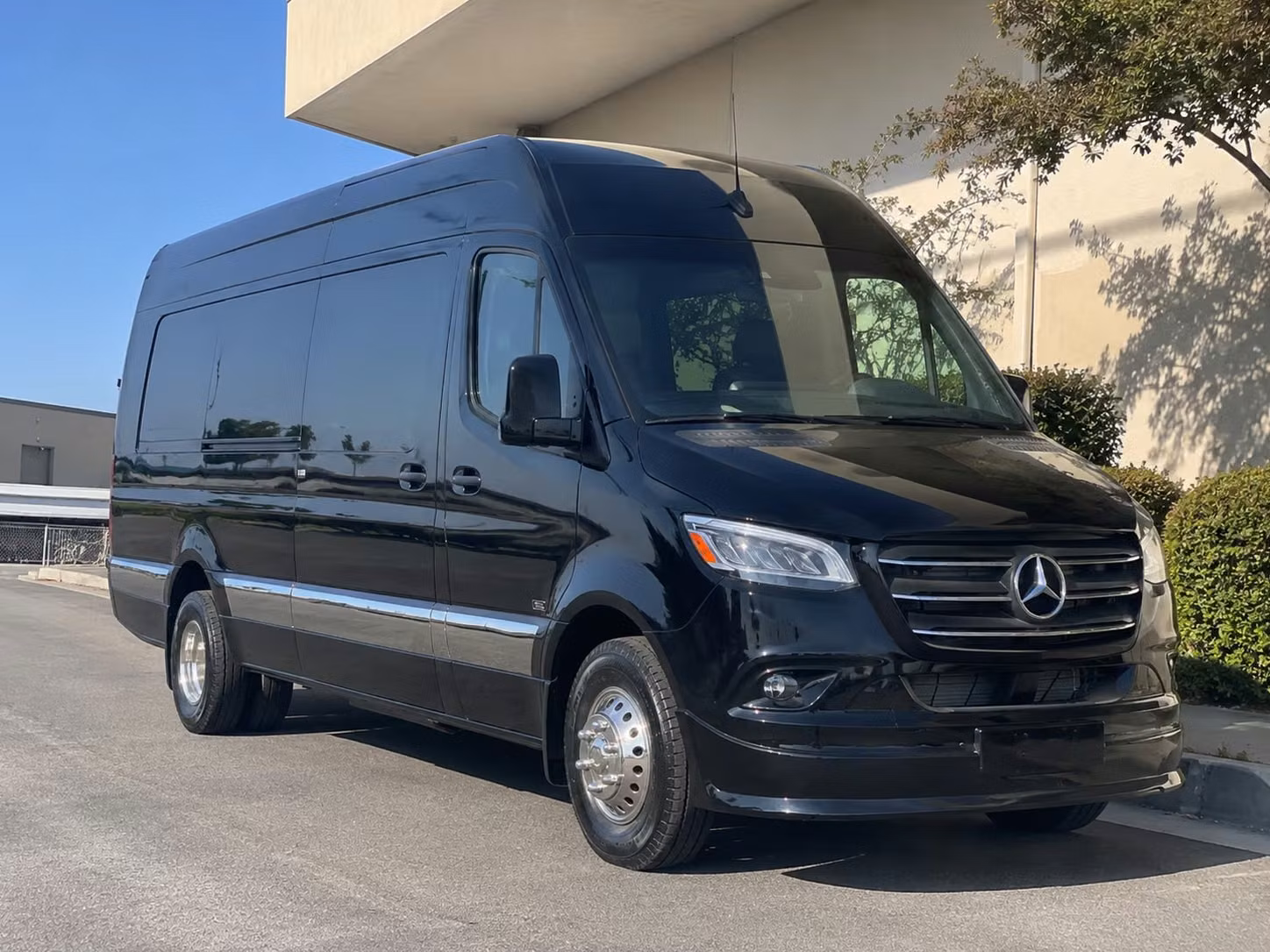 fort collins sprinter limo rental